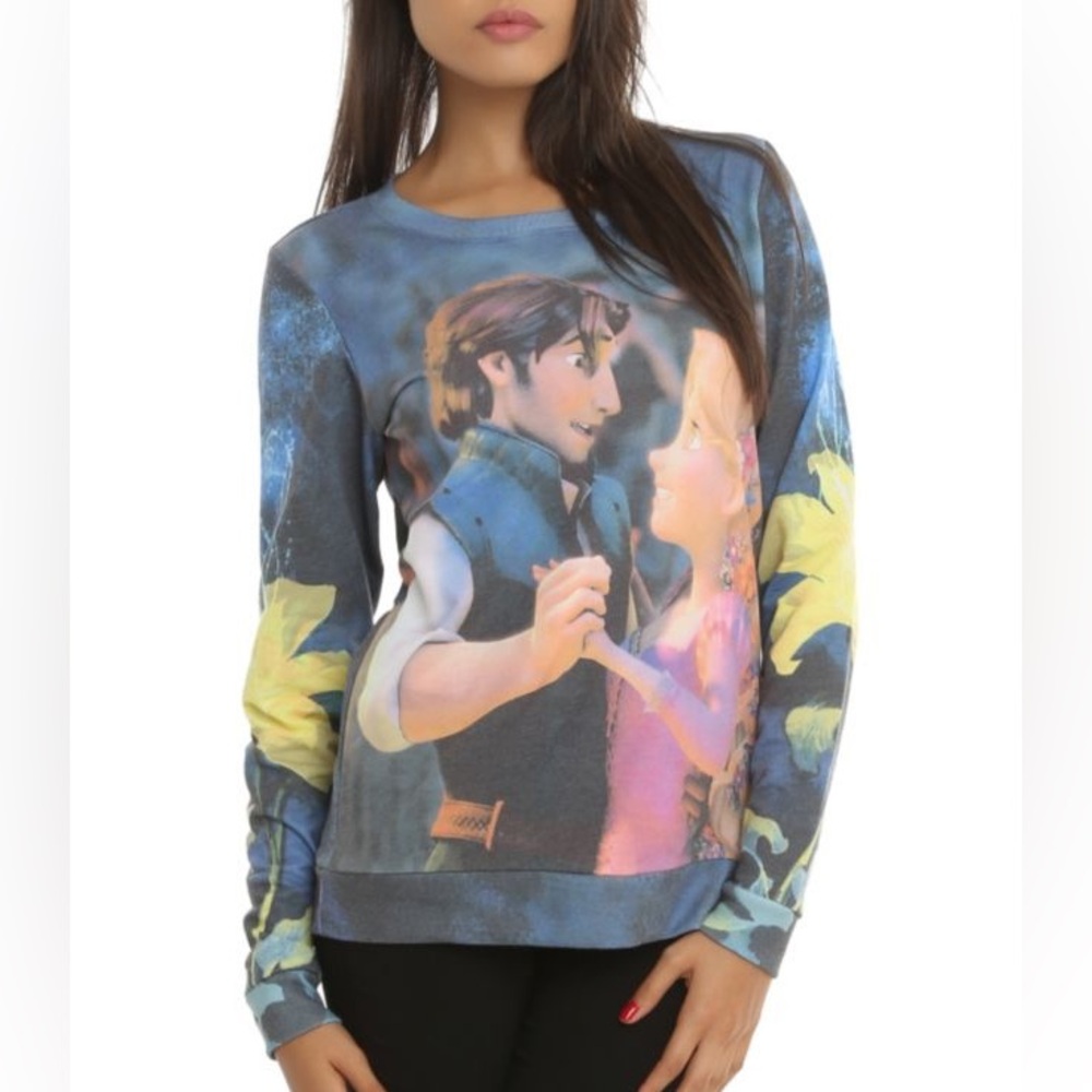 RARE DISNEY TANGLED RETIRED HOT TOPIC Long Sleeve Crewneck Sweater Vintage